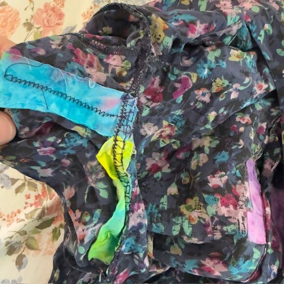 Anthropologie Fei Womens Fairy Grunge Floral Silk Top Size 2 Dark Romantic Belt - Picture 13 of 14